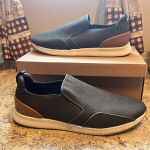 Steve Madden Spirit Slip-On Sneaker Sz 13 Grey